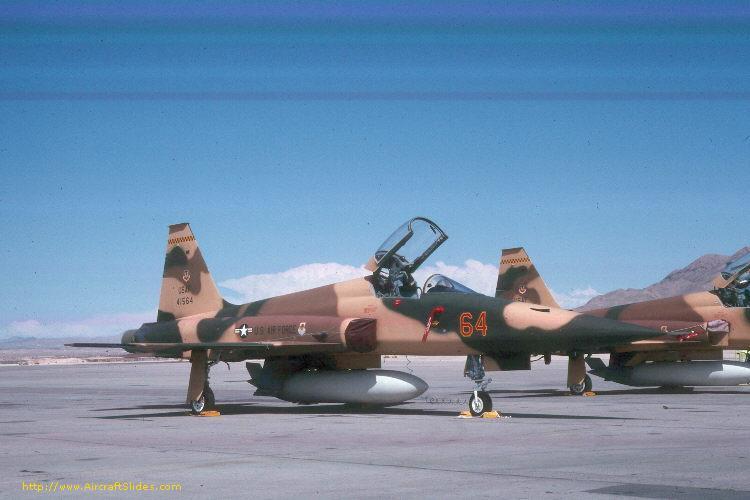 64amr F-5E 74-1564 57FWW