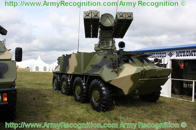 Strela-10M_updated_missile_air_defense_system_BTR-60_Russia_Russian_Muromteplovoz_MAKS_2009_Air_Show_002
