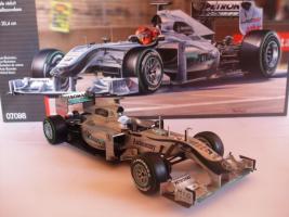 Mercedes GP Petronas MGP W01
(trolly92)