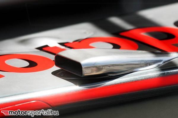 32424__f1_f_csatorna_mclaren_bahrein_2010