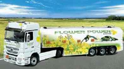 Mercedes Actros tanktrailer flower power italeri 3856. 14000Ft