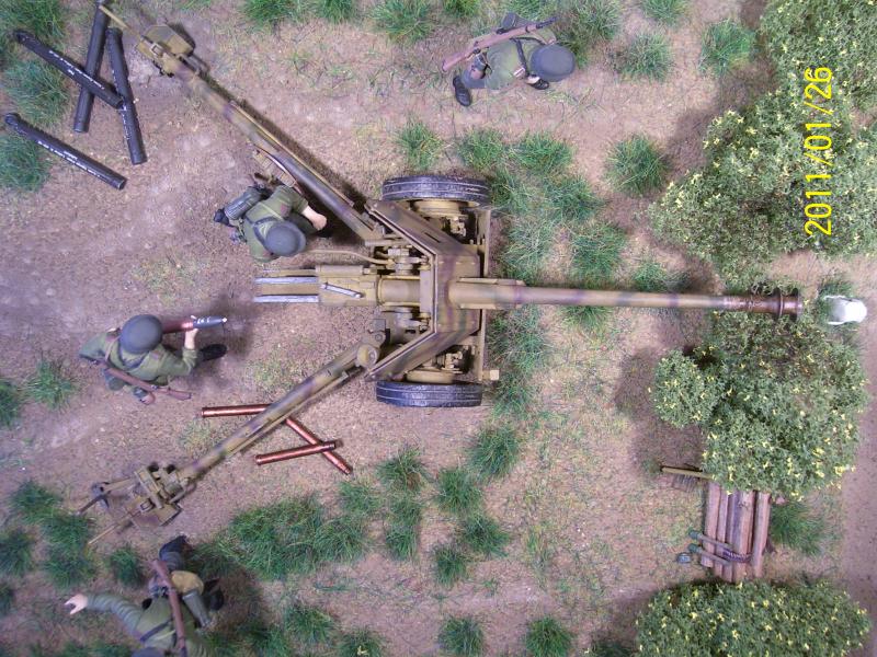 PAK 40 x 036