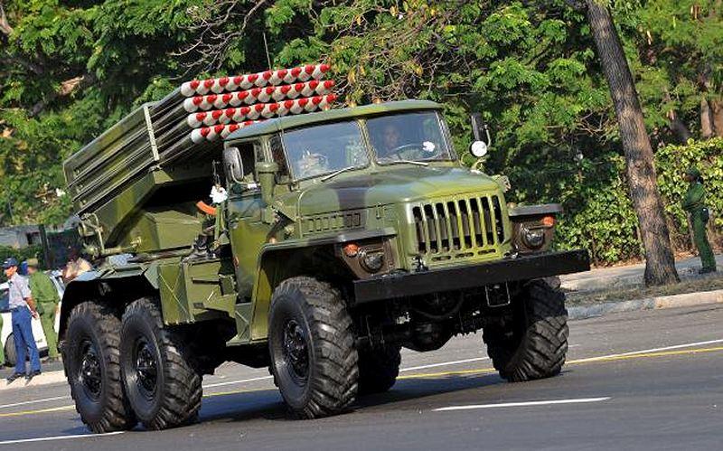 bm_21_mrls_multiple_rocket_launcher_system_cuban_cuba_army_military_parade_havana_revolution_square_april_16_2011_002