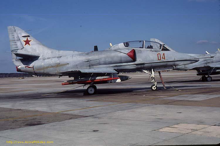 04 154616 TA-4J GF-04 VC-8, OCEANA 4 2003