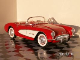 AMT 1957 Chevrolet Corvette