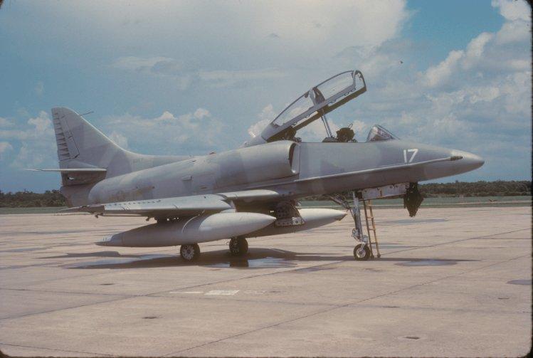 17 TA-4J, VC-12, 1983
