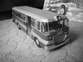 Ikarus 620 MVK.Zrt
(Petya)