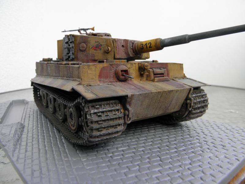 Tiger_I_136