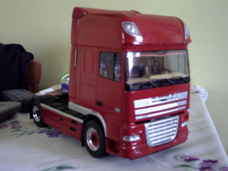 DAF 105