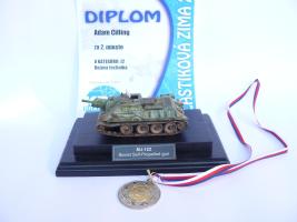 Su-122
Cilling Ádám (cilus)