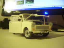Trabant 601
(ősember 2000)