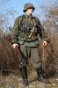 a háború korai éveiben rendszeresített Waffen SS ruházat