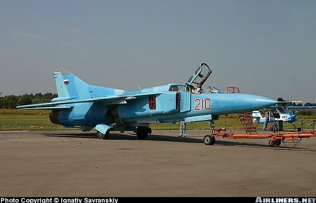 MiG-23UB