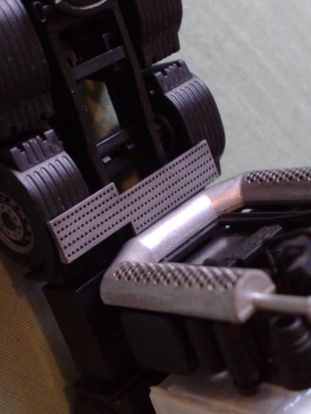 201202083207