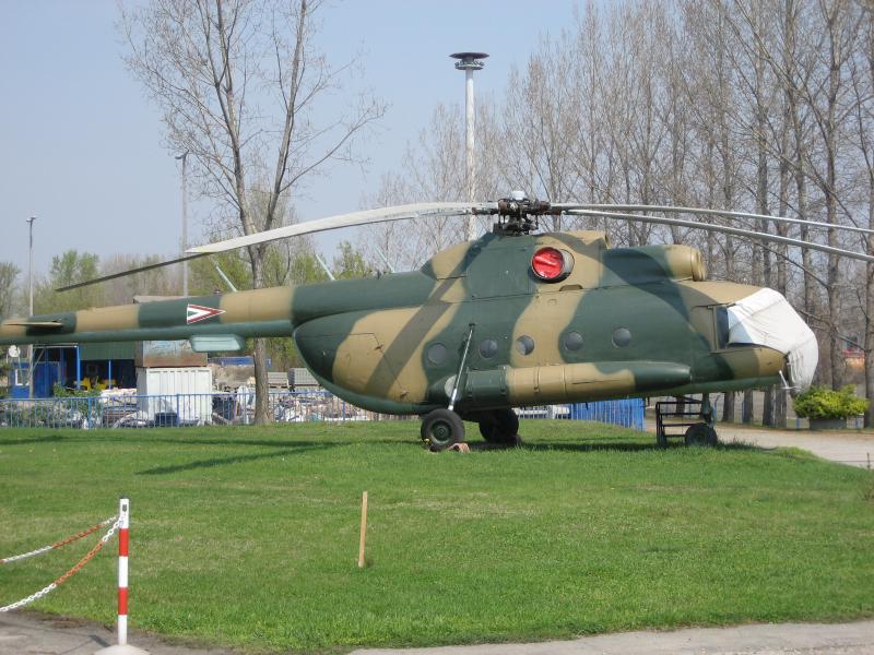 27_Helikopter%20Mi-8