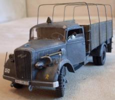 Opel Blitz
(pigasos78)