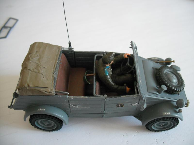 Kübelwagen Italeri+ miniarm figura átalakítás