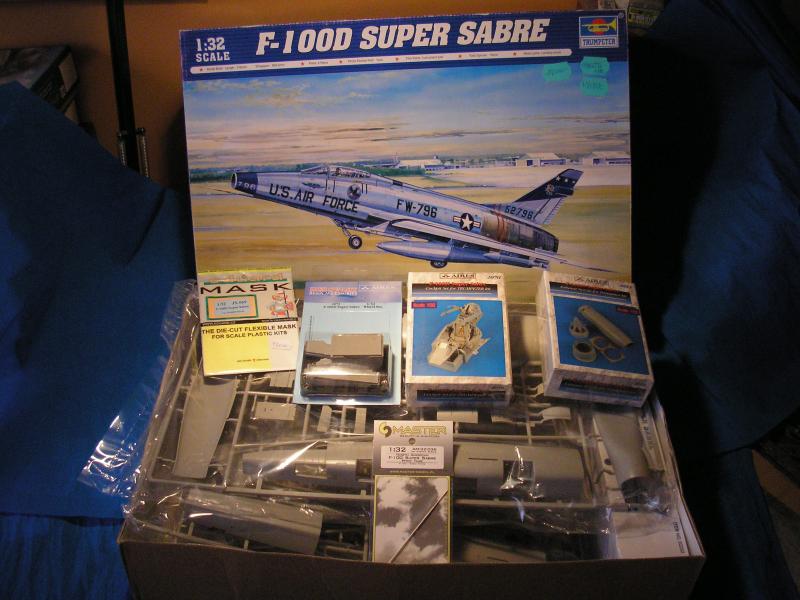 F-100 D  30000.-