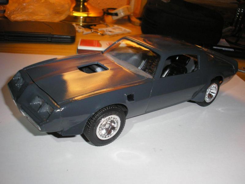 Makett Pontiac Firebird 015