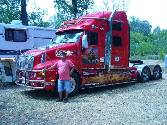 Kenworth T2000