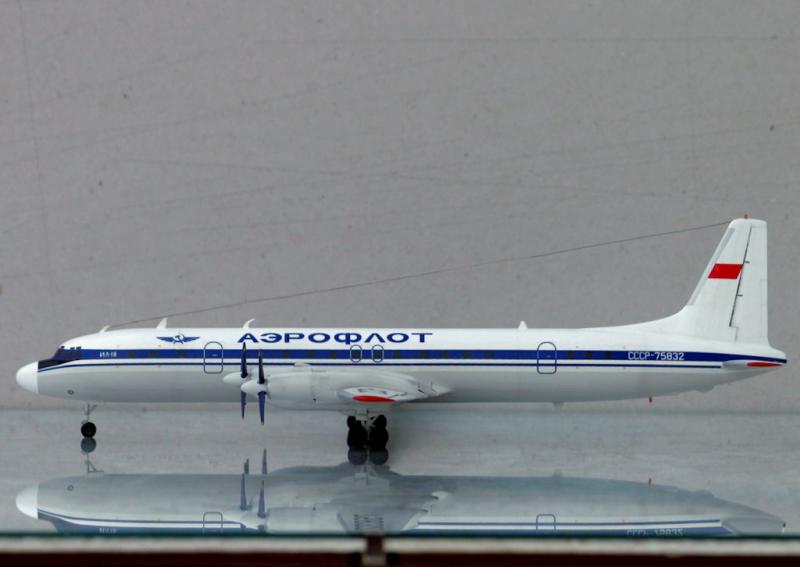 AEROFLOT IL-18-3