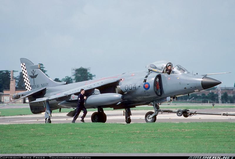 2128393Sea harrier