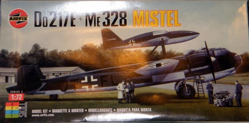 Airfix Do-217 Mistel 3000 Ft

Doboz nélkül, egyébként teljes. Elcserélhető Italeri F-111A-ra