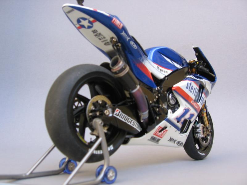 Yamaha M1 2009. Ben Spies 005