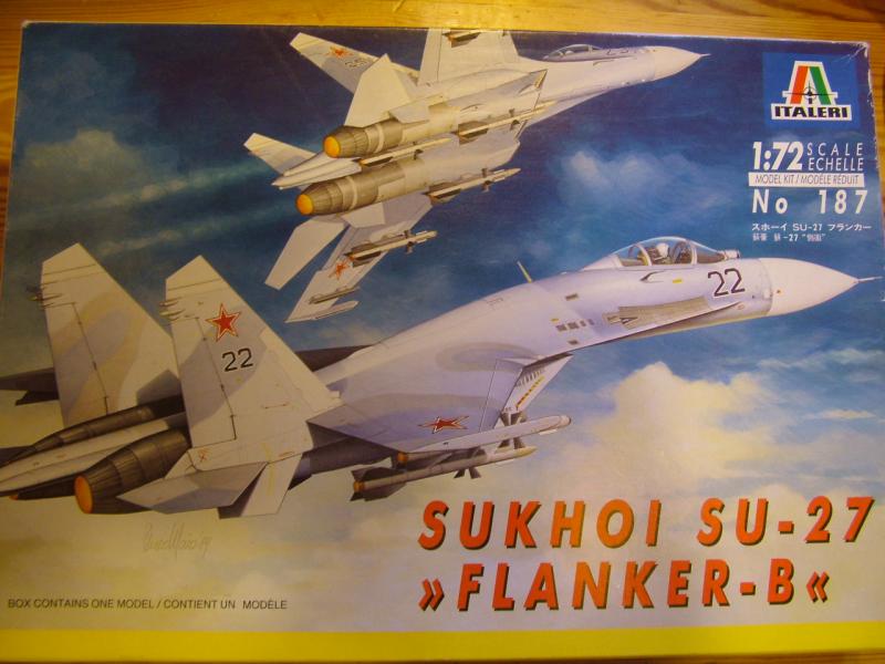 DSCF8411

Su-27 \"Flanker-B\" + ExtraTech fotomaratás, néhány házi készítésű műgyanta 3.500.-