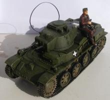 Toldi, MKH, 1/35

 A Botond Toldija, HAD-tól ollózott matricákkal. A figurát a készlethez adták, a fejét cseréltem le csak (az eredeti súlyosan öntéshibás volt).