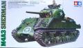 M4A3 Sherman; 2 figurával