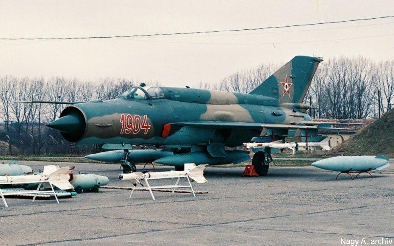 Mikojan-Gurjevics-MiG-21-1904-2