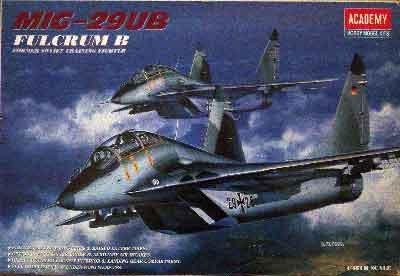Academy2119  MiG-29UB 5500Ft