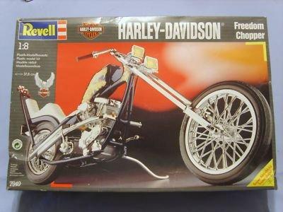 Revell Harley Davidson Freedom Chopper - 3000 Ft