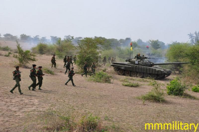mmmilitary T-72S MBT (1)a