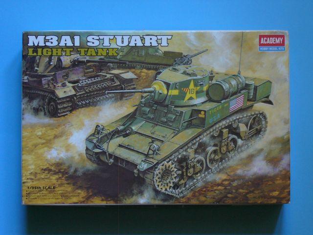 M3A1 Stuart + alu cső  5.000-.