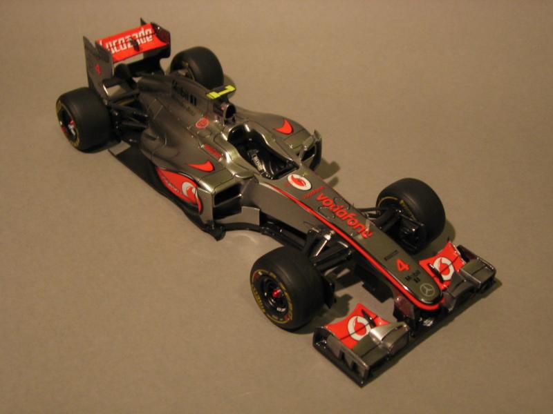 MP4-27 087