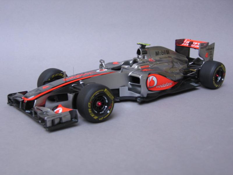 MP4-27 117