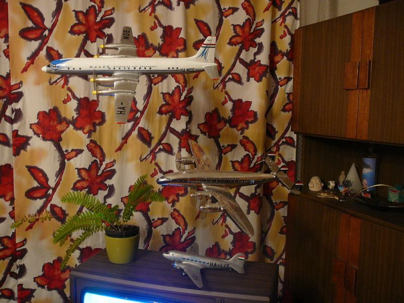 1:72-es Il-18, egy Connie és egy Li-2.