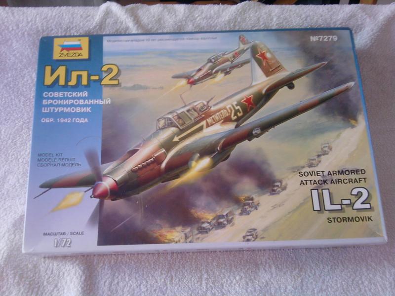 Zvezda 1/72 IL-2 Stormovik 2000