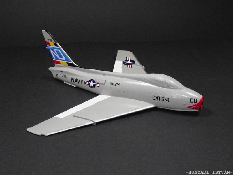Hobby Boss 1-48 FJ-4B Fury

US NAVY VA-214 Volunteers