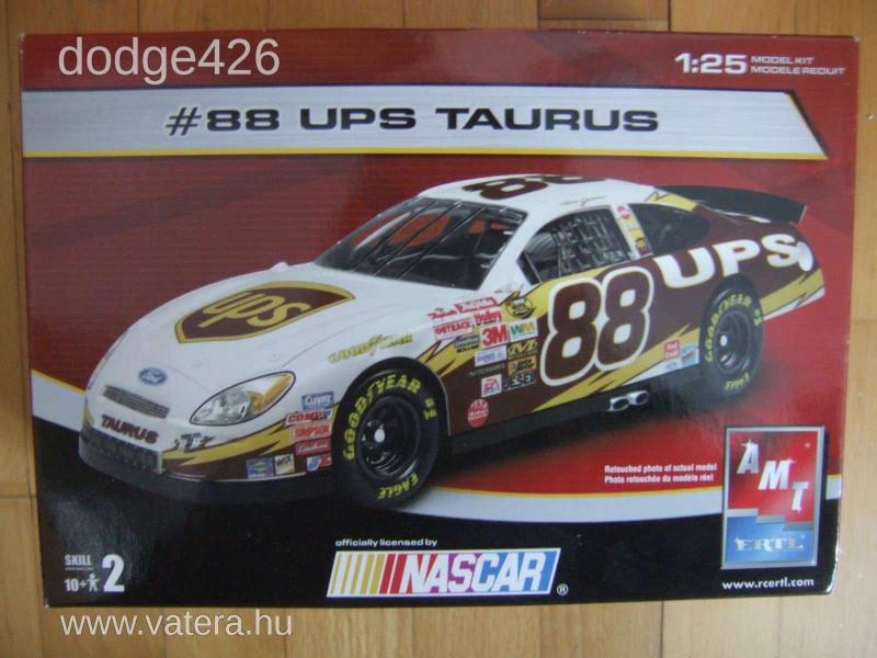 25 AMT UPS Ford Taurus 3500HUF