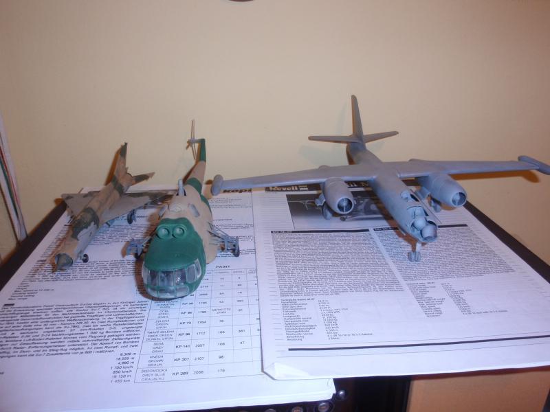 1/72 modern

Il-28 BILEK 500 Ft
MI-8 /Revell/, Mig-21/Zvezda/ roncsnak elvihető.
+Matrica , leírás.