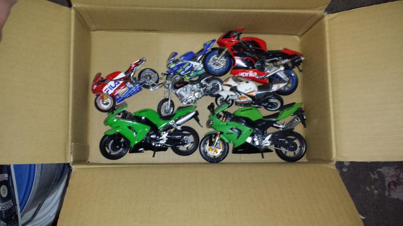 20131005_104056

Fém motorok 
Méretarány ???