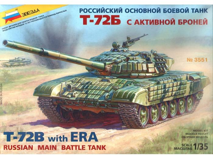 Zvezda 3551 - 1/35 T-72B with ERA - 4000ft (az egyik oldalon a láncfeszítő letört)