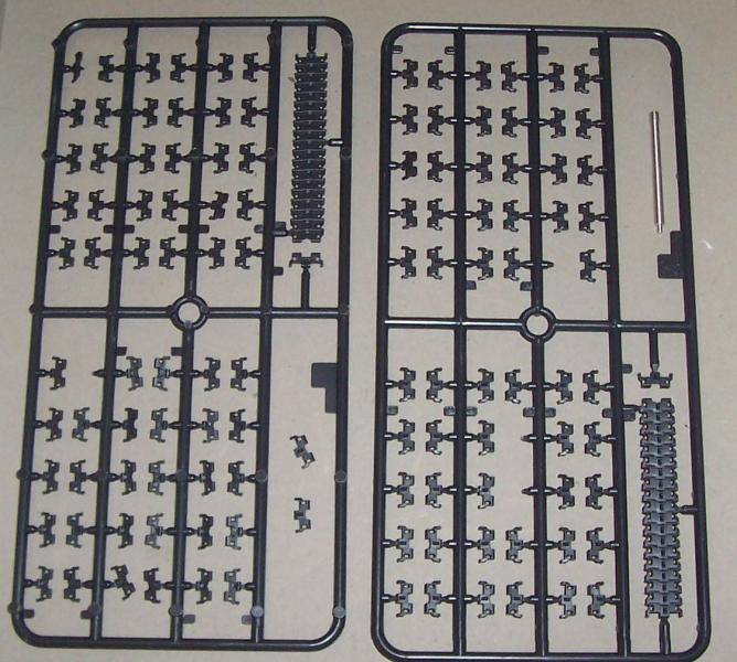 1/35 Chaffee lánctalp + lövegcső 1500 Ft

1/35 Chaffee lánctalp + lövegcső 1500 Ft