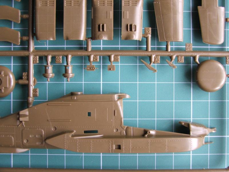 Italeri AH-64D Apache Longbow_09