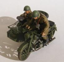 Ural motor, MN, 1/35

A Zvezda makettje, kicsit átalakított (magyarrá) figurákkal.