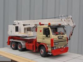 Scania 143 autódaru
Kiss Gábor (Gabi)