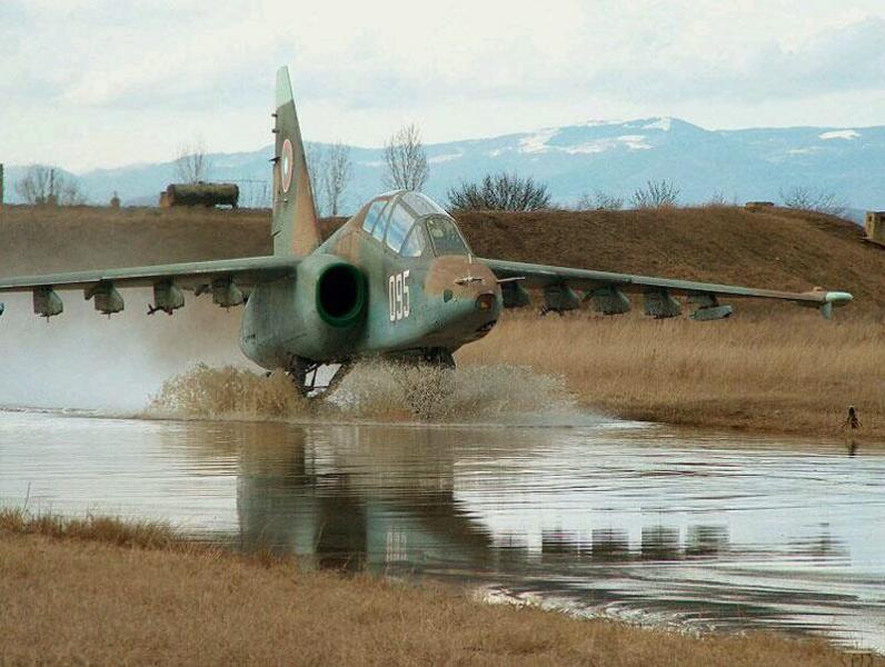 SU-25